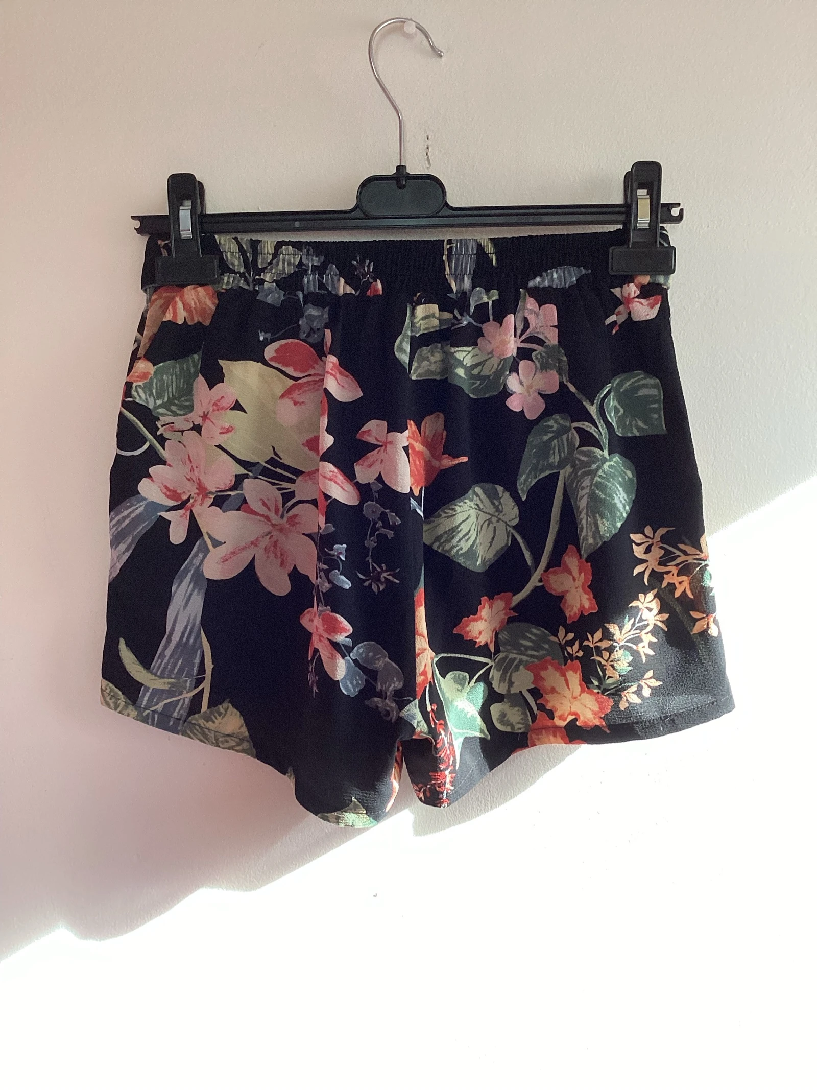 Shorts Only 34 – photo 3
